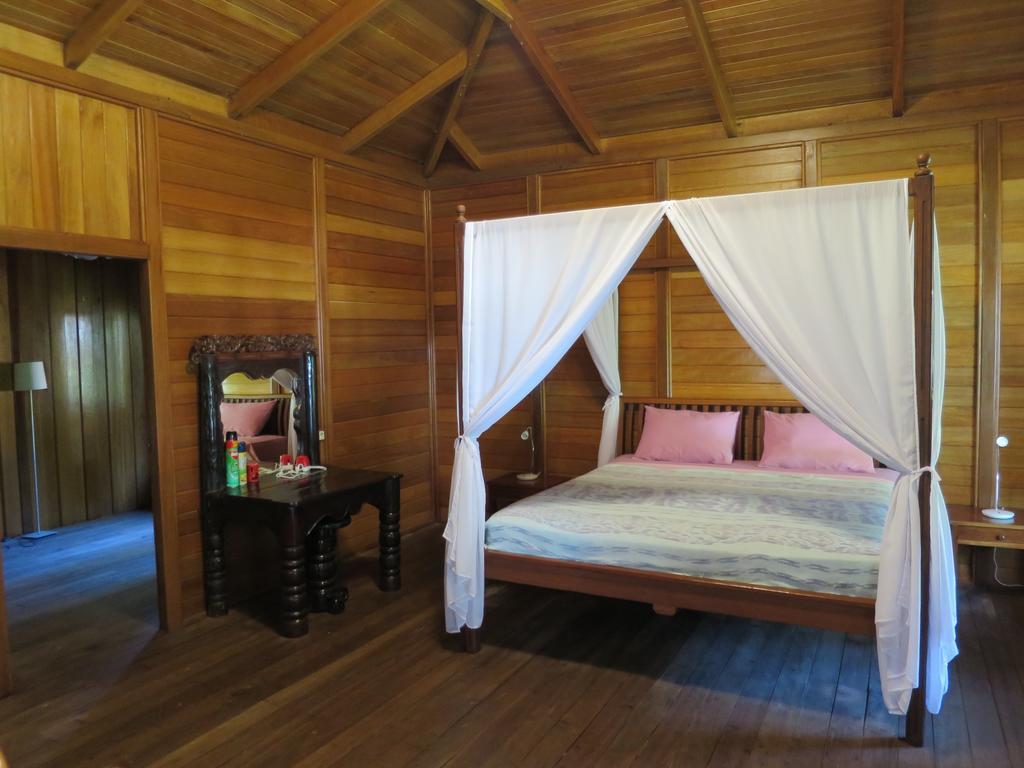 Mapia Resort Manado Zimmer foto