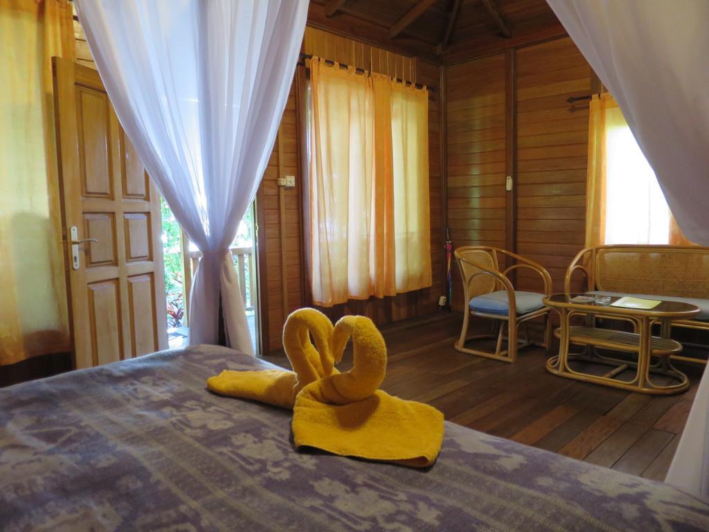 Mapia Resort Manado Zimmer foto